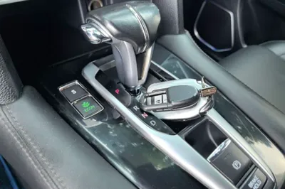Honda UR-V 2017, 121500 км, за 12672 USD - фото 24