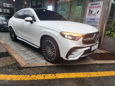 Mercedes-Benz GLC-Class 2024, 2589 км, за 36442.38 USD
