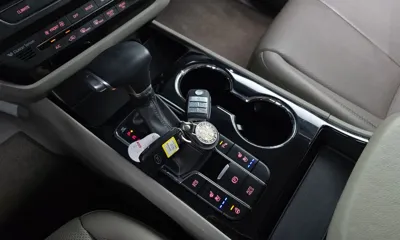 Kia Canival 2019, 102685 км, за 10115.6 USD - фото 9