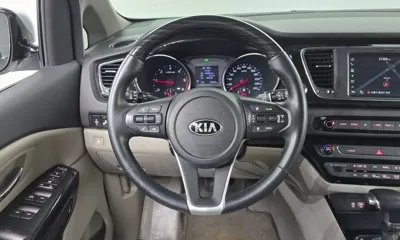 Kia Canival 2019, 102685 км, за 10115.6 USD - фото 13