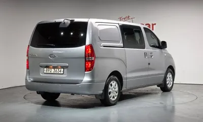 Hyundai Starex 2016, 59644 км, за 7548.9 USD