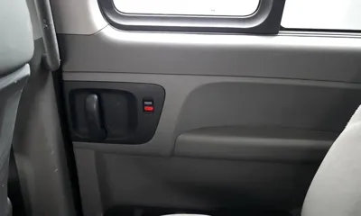 Hyundai Starex 2016, 59644 км, за 7491.86 USD - фото 25
