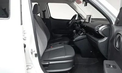 Hyundai Casper 2023, 26935 км, за 8925.09 USD - фото 26