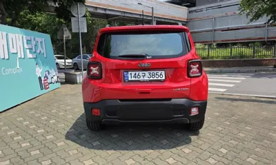 Jeep Renegade 2022, 17078 км, за 15276.6 USD