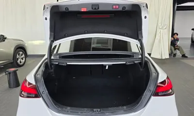 Mercedes-Benz E-Class 2021, 72088 км, за 23434.42 USD - фото 17