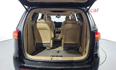 Kia Canival 2018, 121127 км, за 12552.89 USD - фото 19
