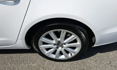 Audi A6 2014, 156241 км, за 5517.6 USD
