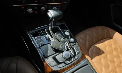Audi A6 2014, 156241 км, за 5517.6 USD - фото 9