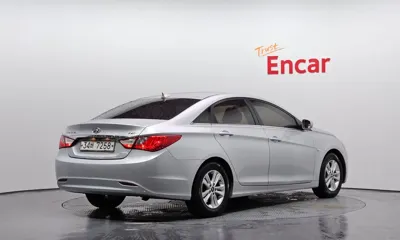 Hyundai Sonata 2011, 105307 км, за 1950.2 USD