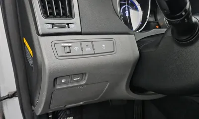 Hyundai Sonata 2011, 105307 км, за 1950.2 USD - фото 15