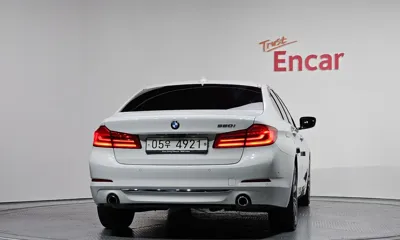 BMW 5-Series 2019, 40674 км, за 16771.91 USD