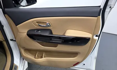 Kia Canival 2019, 112594 км, за 10437.18 USD - фото 24