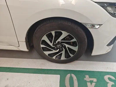 Honda Civic 2016, 61800 км, за 9511 USD - фото 8