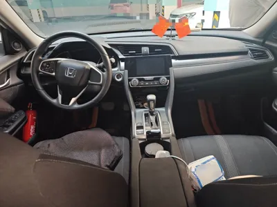Honda Civic 2016, 61800 км, за 9511 USD - фото 10