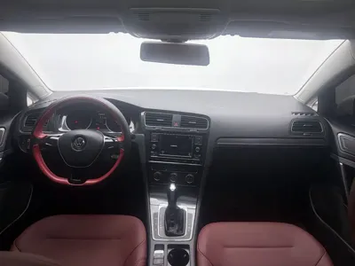 Volkswagen Golf 2018, 92100 км, за 8210.55 USD - фото 16