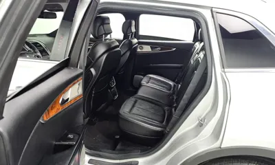 Lincoln MKX 2016, 83141 км, за 6930.95 USD - фото 12