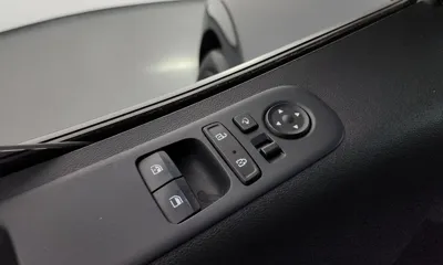 Hyundai Staria 2022, 26743 км, за 16938.12 USD - фото 29