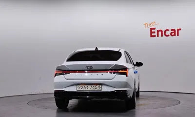 Hyundai Avante 2021, 63483 км, за 10726.12 USD