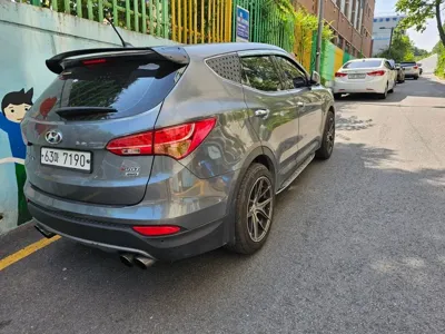 Hyundai Santafe 2013, 207000 км, за 3187.62 USD
