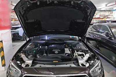 Mercedes-Benz E-Class New Energy 2023, 39600 км, за 38512 USD - фото 30