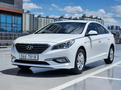 Hyundai Sonata 2016, 134508 км, за 4225.44 USD