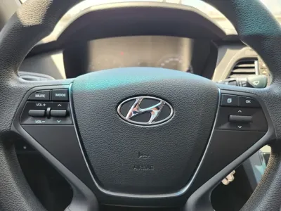Hyundai Sonata 2016, 134508 км, за 4225.44 USD - фото 10