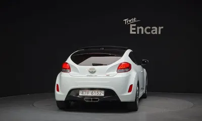 Hyundai Veloster 2012, 102703 км, за 3544.7 USD