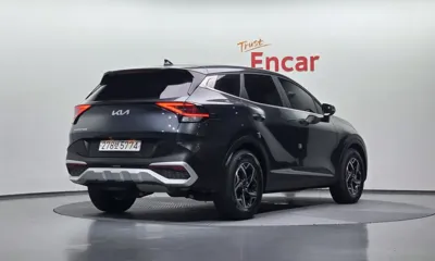 Kia Sportage 2023, 45050 км, за 12638.44 USD