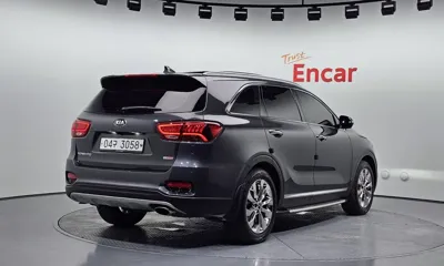Kia Sorento 2018, 145873 км, за 11571.21 USD