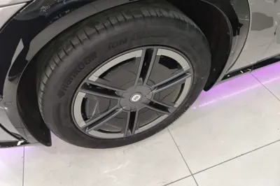 Xiaomi Auto YU7 2025, 19300 км, за 45083 USD - фото 10