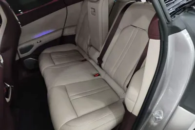 Xiaomi Auto YU7 2025, 19300 км, за 45083 USD - фото 20