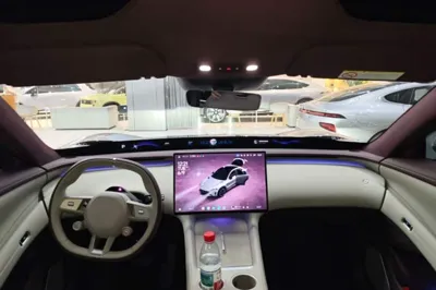 Xiaomi Auto YU7 2025, 19300 км, за 45083 USD - фото 21
