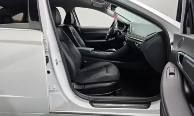 Hyundai Sonata 2022, 49398 км, за 13647.11 USD - фото 26