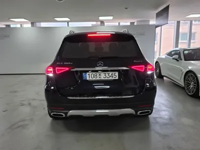 Mercedes-Benz GLE-Class 2021, 62782 км, за 39721.28 USD