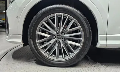 Audi Q3 2023, 19868 км, за 46089.82 USD