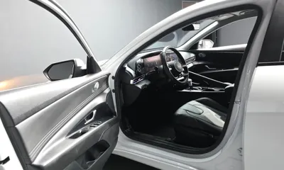 Hyundai Avante 2021, 62339 км, за 10994.02 USD - фото 10