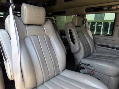 Chevrolet Express Van 2014, 87077 км, за 13596.16 USD - фото 7