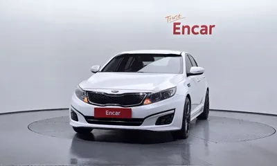 Kia K5 2014, 136315 км, за 4266.77 USD