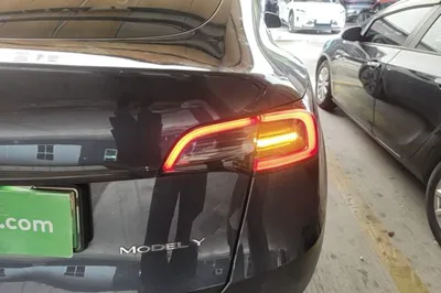 Tesla Model Y 2024, 66100 км, за 29080 USD - фото 9