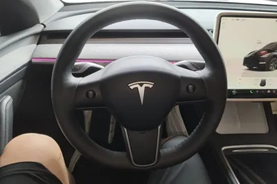 Tesla Model Y 2024, 66100 км, за 29080 USD - фото 13
