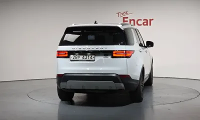 Land Rover Discovery 2017, 93867 км, за 14450.86 USD