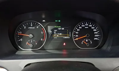 Kia Mohave 2018, 118823 км, за 11760.82 USD - фото 8