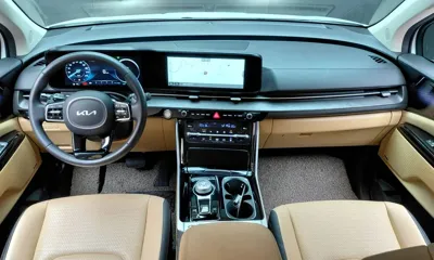 Kia Canival 2023, 25358 км, за 19364.58 USD - фото 7