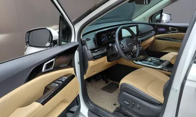 Kia Canival 2023, 25358 км, за 19364.58 USD - фото 10
