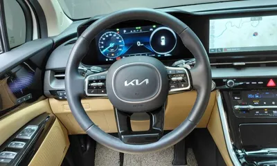 Kia Canival 2023, 25358 км, за 19364.58 USD - фото 13