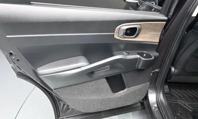 Kia Sorento 2023, 45071 км, за 16895.27 USD - фото 25