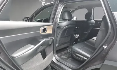 Kia Sorento 2023, 45071 км, за 16895.27 USD - фото 26