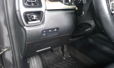 Kia Sorento 2023, 45071 км, за 16895.27 USD - фото 27