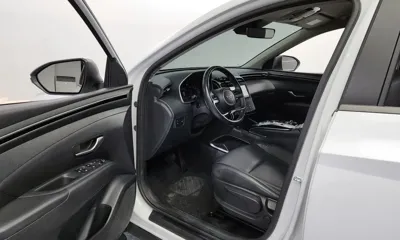 Hyundai Tucson 2021, 51488 км, за 13178.8 USD - фото 10