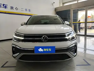 Volkswagen Tharu 2025, 15400 км, за 18149.92 USD